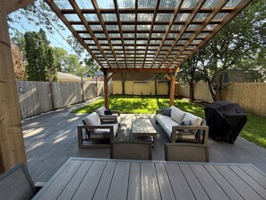 House (2 Bedrooms) | Property amenity