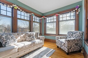 House (3 Bedrooms) | Property amenity