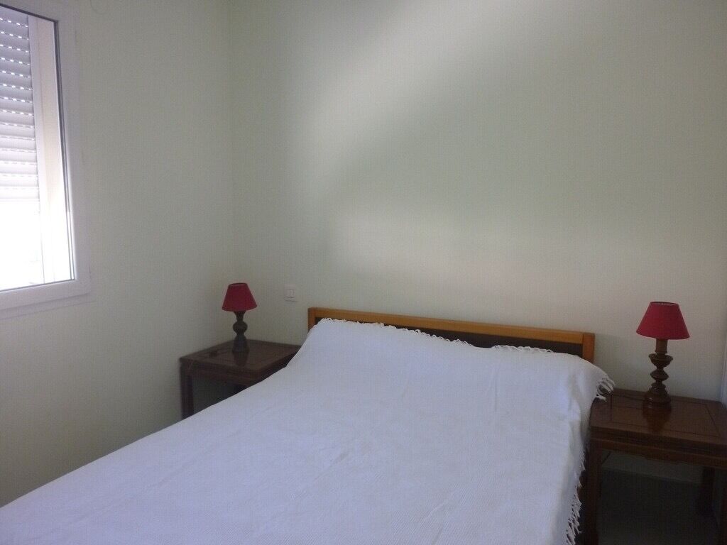 3 Schlafzimmer, Bügeleisen/Bügelbrett