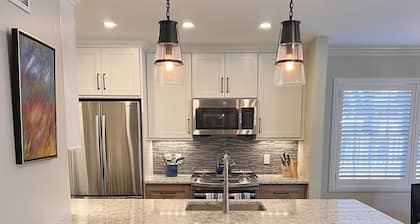 Bay Springs Condo #6 is The Perfect Choice for Your Harbor Springs Vacation!