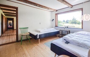 3 bedrooms, free WiFi