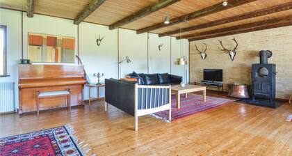 Superbe maison de 3 chambres Ă FrĂžstrup