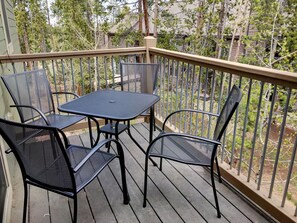 Property grounds - Spacious 2BR Condo with oversized garage and family friendly amenities! (Fraser)