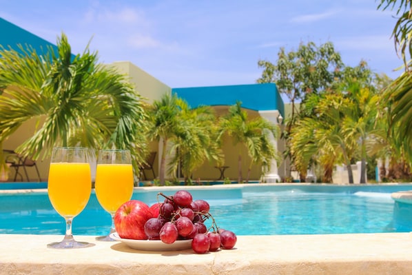 Deluxe Studio Suite | Edredón, camas Select Comfort y caja de seguridad en la habitación 