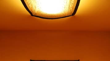 Fer et planche Ă repasser, Wi-Fi gratuit, draps fournis