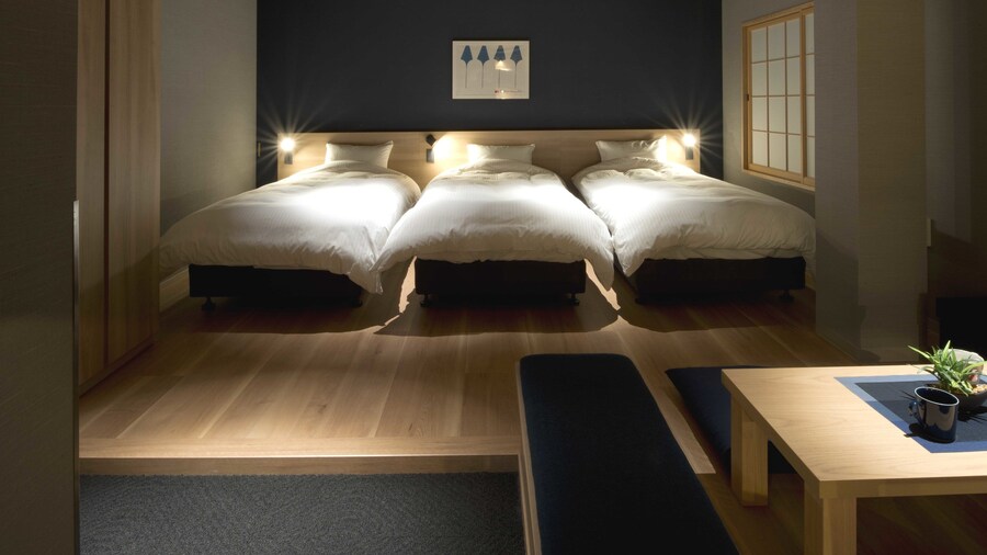 ALPHABED INN 高松站前