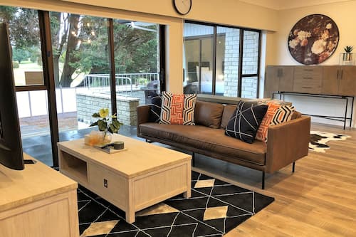Luxury House, 5 Bedrooms, Golf View | Living room