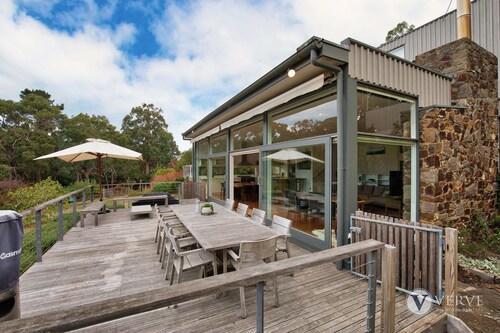 Myers Road Retreat