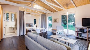 4 Bedroom House set on 157 acre farm plus Dairy | Living area