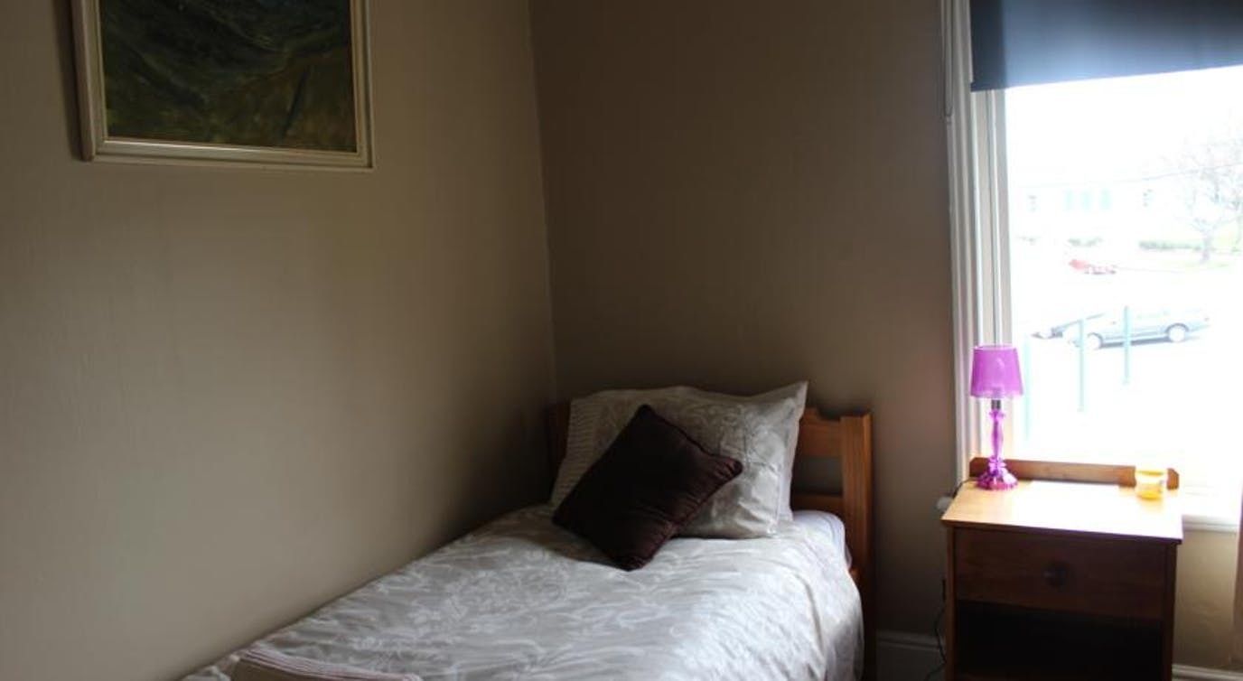 basic twin room | iron/ironing board, bed sheets