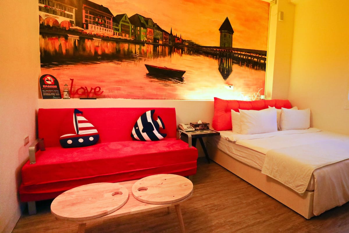 Honeymoon kamer, 1 queensize bed, niet-roken | Een bureau, verduisterende gordijnen, gratis wifi, beddengoed