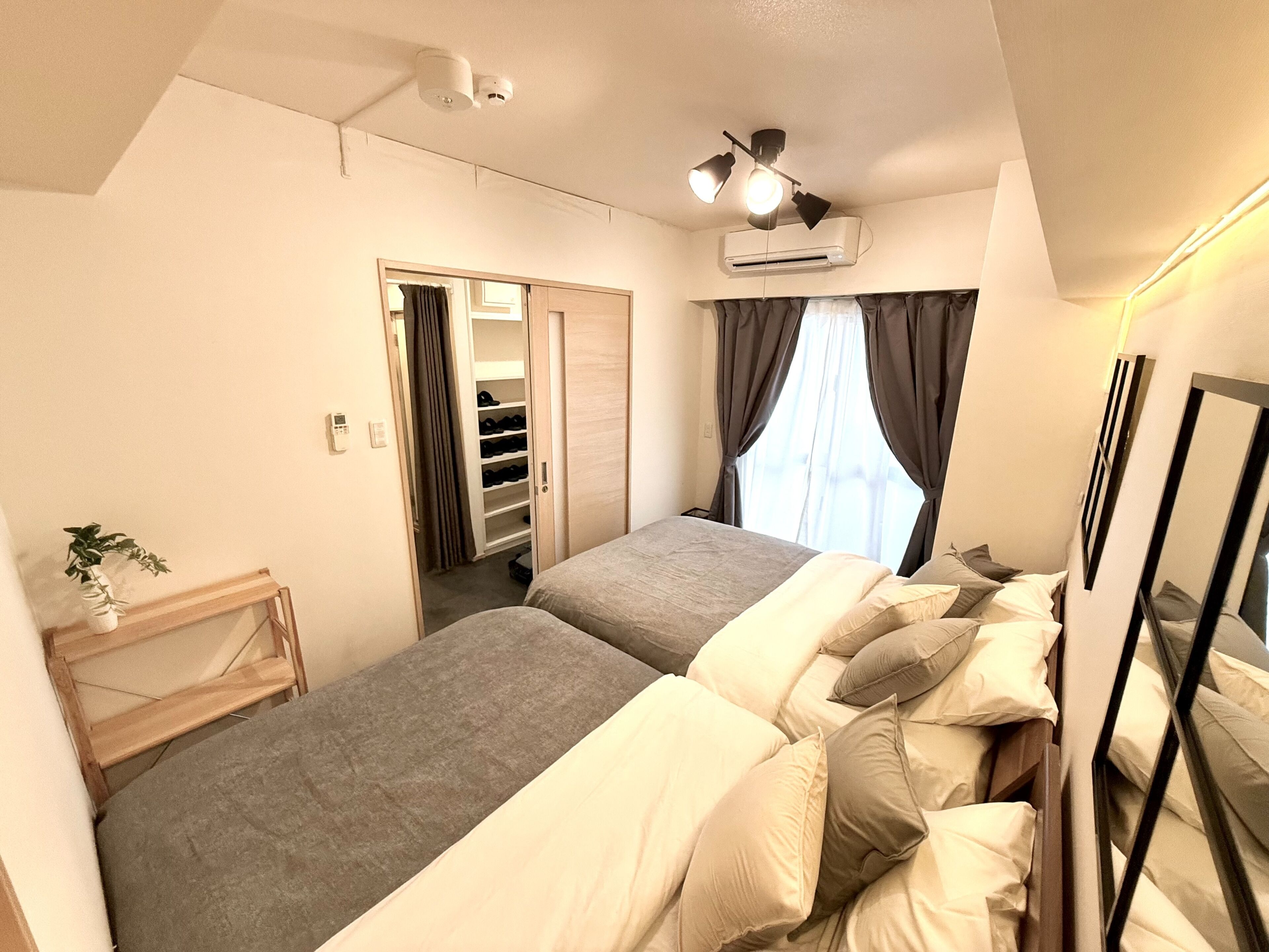 Coffres-forts dans les chambres, décoration personnalisée