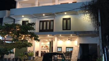 Ngoại thất