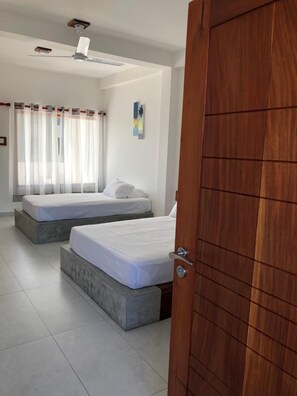 Äänieristys, ilmainen Wi-Fi, vuodevaatteet