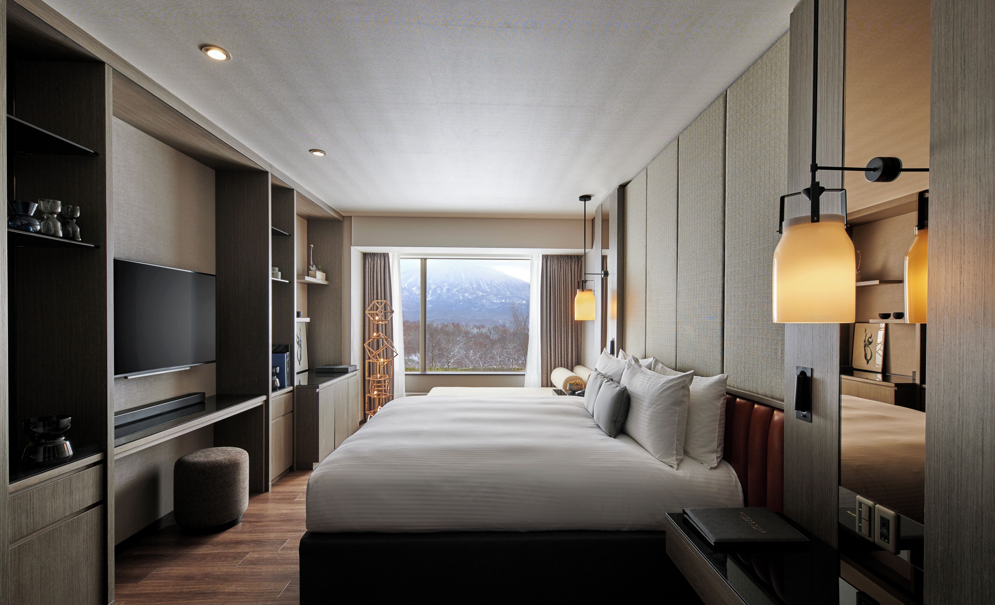 Deluxe Room, 2 Single Beds | Premium bedding, in-room safe, free cots/infant beds, rollaway beds