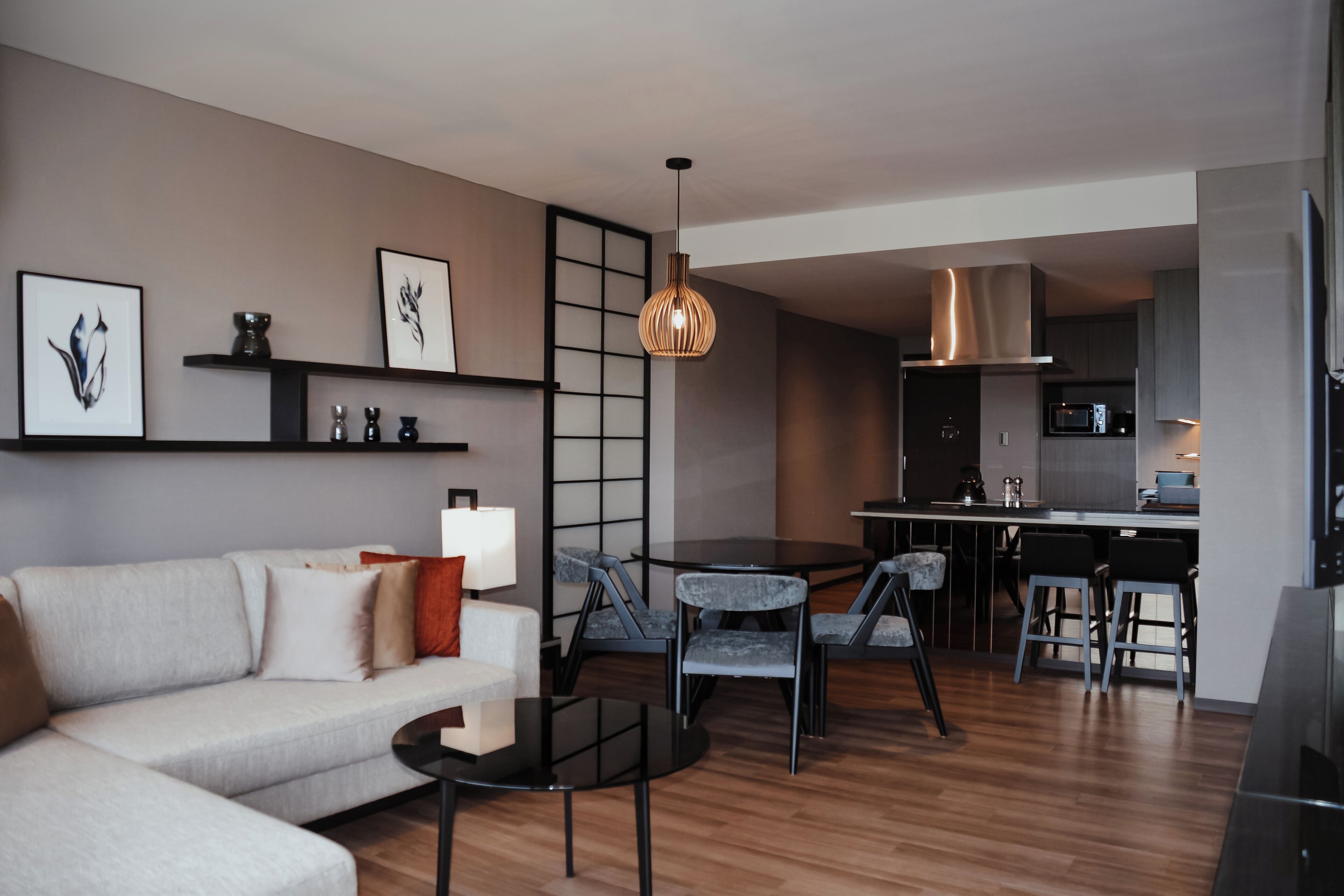 Suite, 1 Bedroom | Premium bedding, in-room safe, free cots/infant beds, rollaway beds