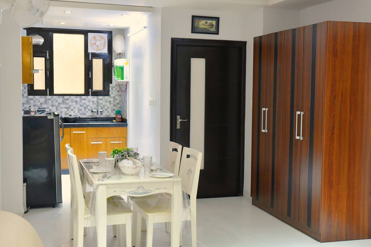 Luxury Apartment | 1 bedroom, memory foam beds, individually furnished, iron/ironing board