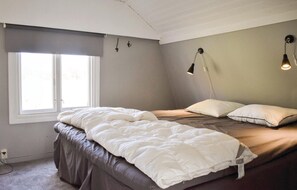 2 عدّة غرف نوم وسرير سفر وواي فاي مجانًا وملاءات أسرّة