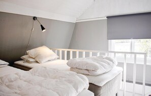 2 chambres, lit parapluie, Wi-Fi gratuit, draps fournis
