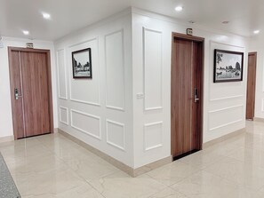 Hallway - Ha Long New Day 2 (Ha Long)