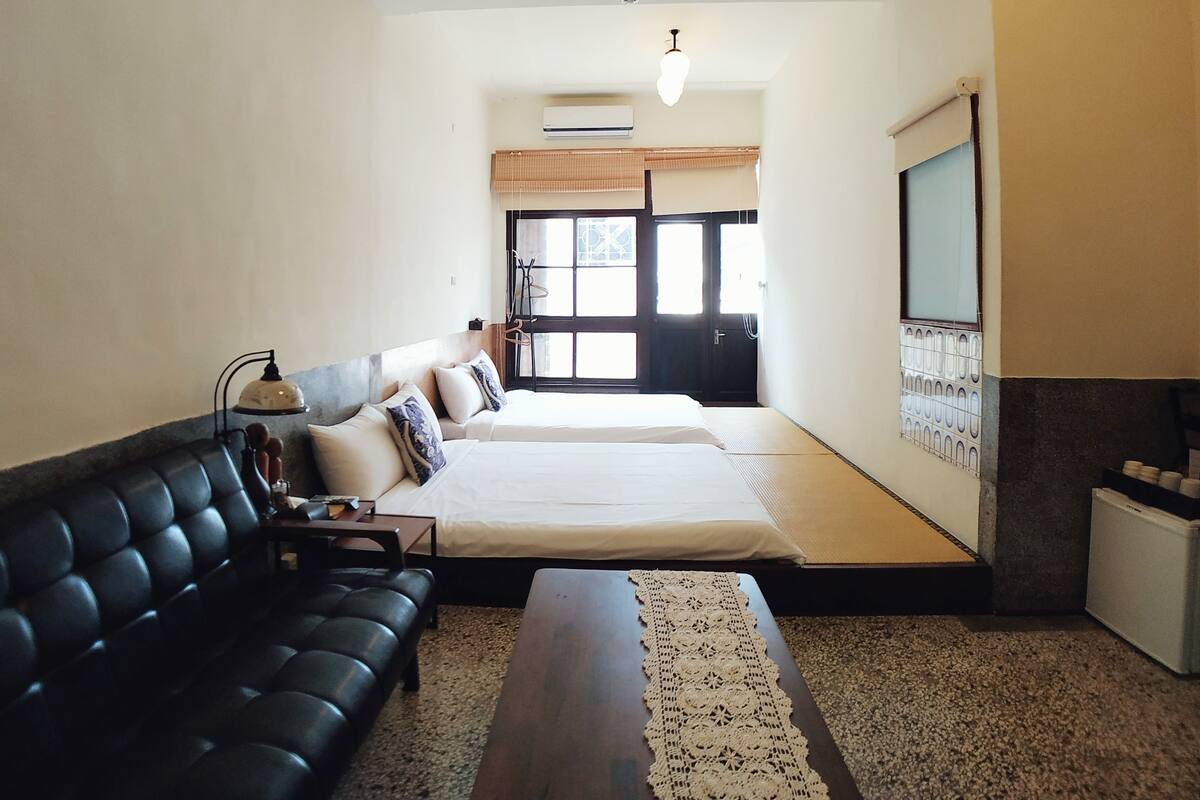 Standard Quadruple Room, Multiple Beds, Balcony, City View | Minibar, soundproofing, free WiFi, bed sheets
