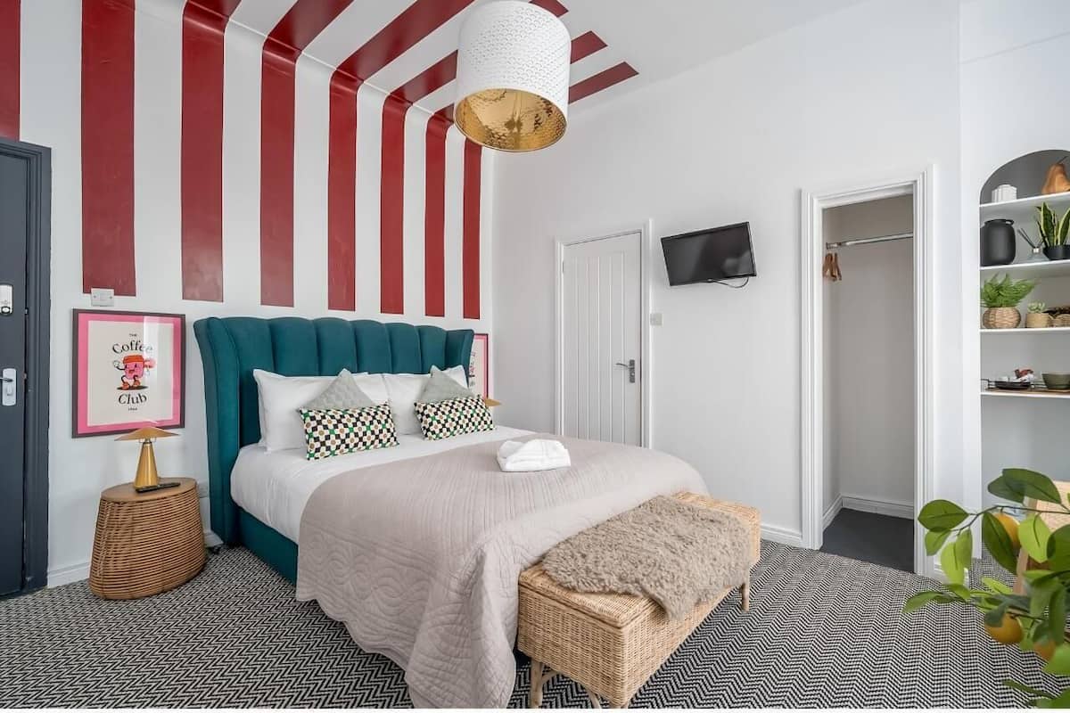 Habitación doble superior, baño privado | 1 dormitorio