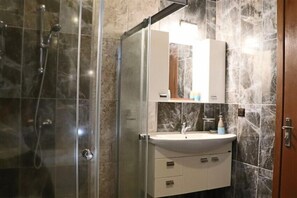 Villa | Salle de bain | Douche