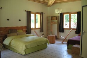 Décoration personnalisée, ameublement personnalisé, rideaux occultants