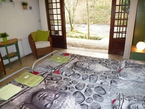 Coffres-forts dans les chambres, lits pliants/supplémentaires