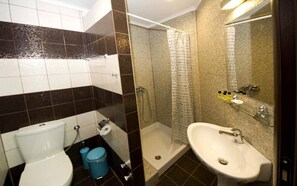 Superior Studio | Bathroom