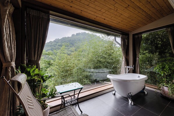 Double Room, Mountain View | Bathroom - Zhuo Ye Cottage (Sanyi)