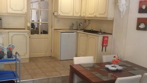 Deluxe Studio | Private kitchenette - Villamarie (Tamworth)