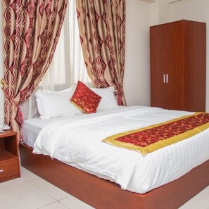Desk, free WiFi, bed sheets