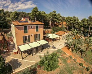 Building design - B&B Capo Pero (Rio)