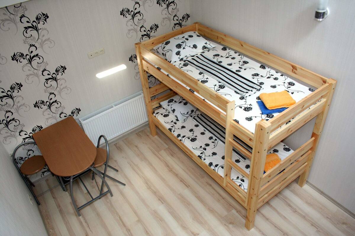 Rollaway beds, free WiFi, bed sheets