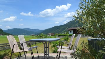 Apartment, eigenes Bad (App. für 4 Personen) | Blick auf die Berge