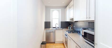 Apartment, 1 Doppelbett, Nichtraucher | Eigene Küche | Kühlschrank, Mikrowelle, Ofen, Herdplatte