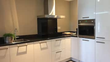 Apartment, 1 Bedroom (Oost Polder) | Private kitchen