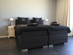 Double Room (Oude Veer) | Free WiFi, bed sheets - Boerderij de Waard (Anna Paulowna)