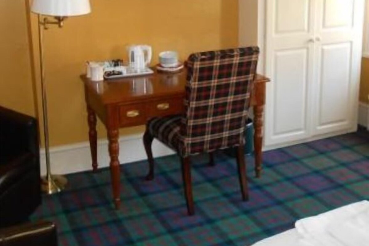 Dreibettzimmer (Room 4)
