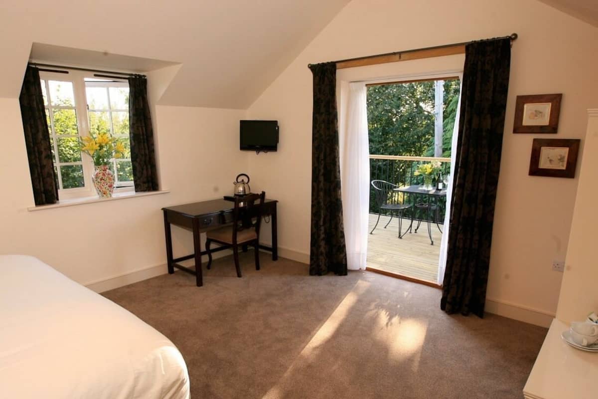 Deluxe Triple Room, Ensuite (Countryside view)