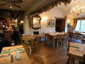 Restaurant - The Oak Inn Staplow (Ledbury)