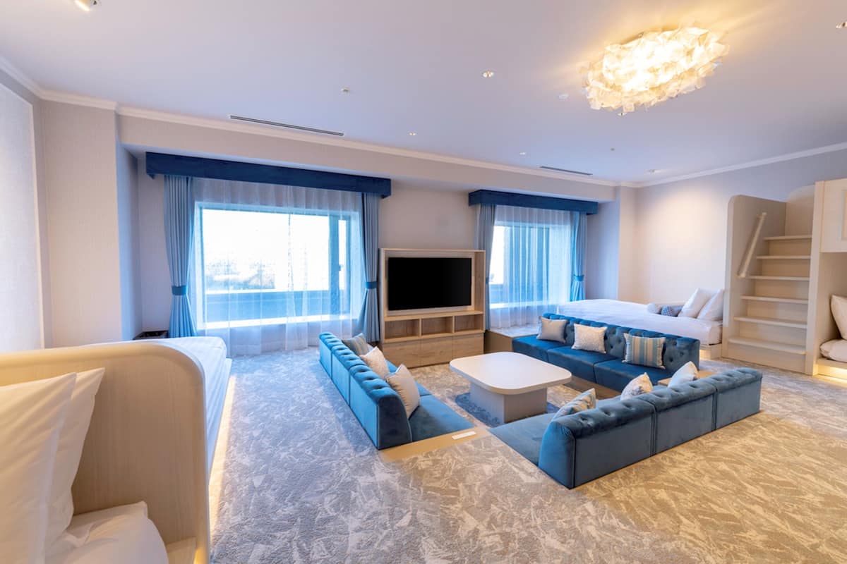 1 bedroom, in-room safe, blackout curtains, free WiFi