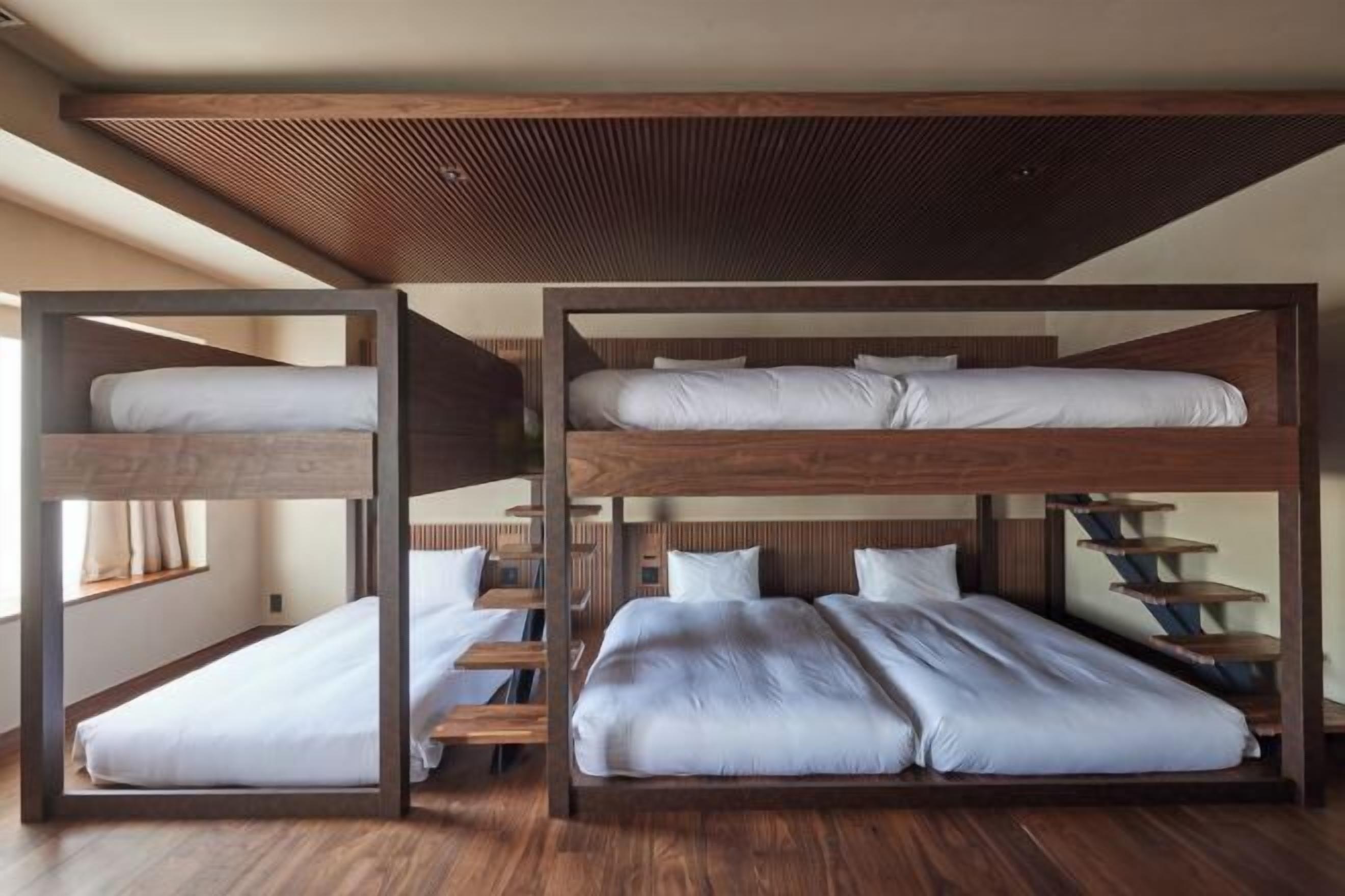 In-room safe, blackout curtains, free WiFi, bed sheets