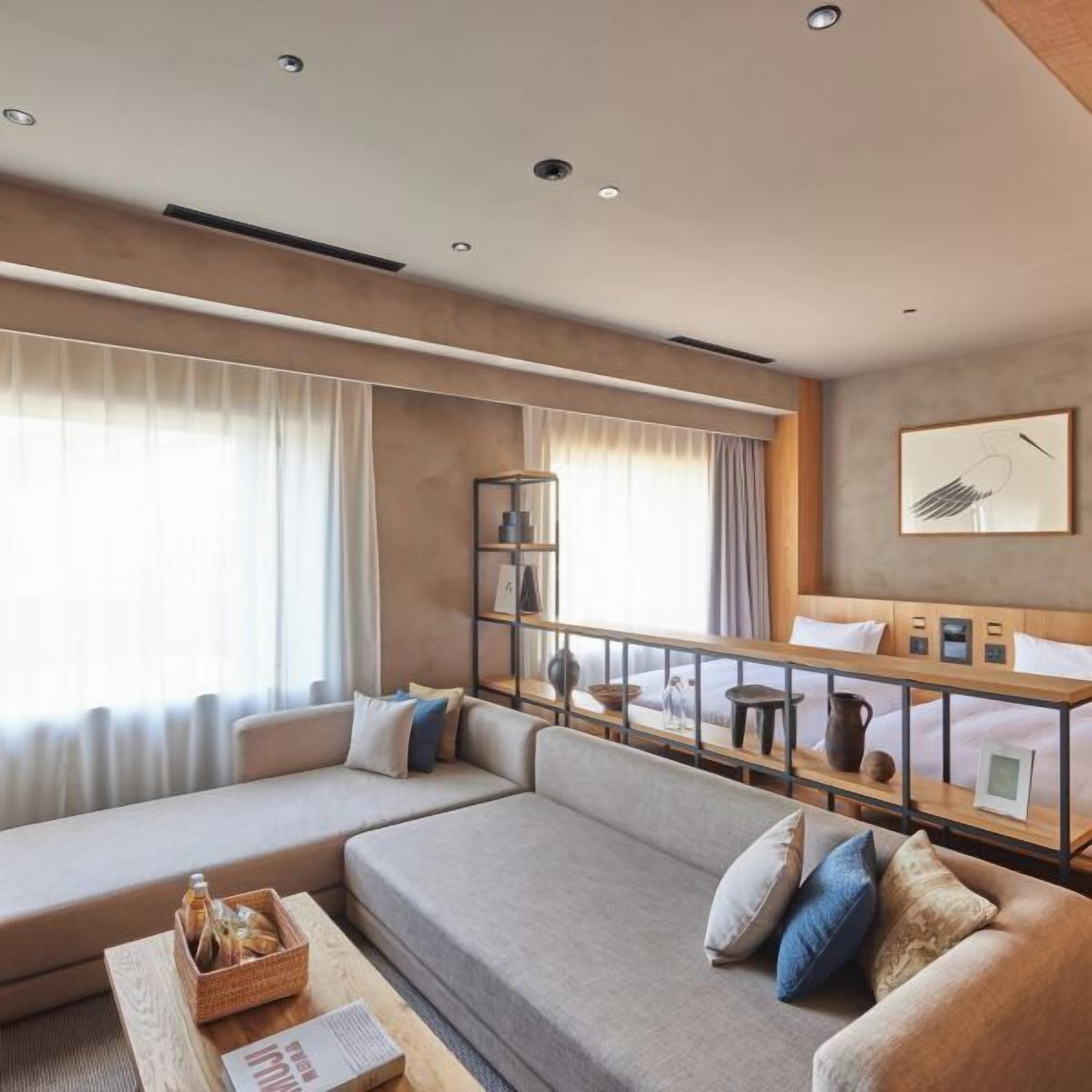 Living area | Flat-screen TV