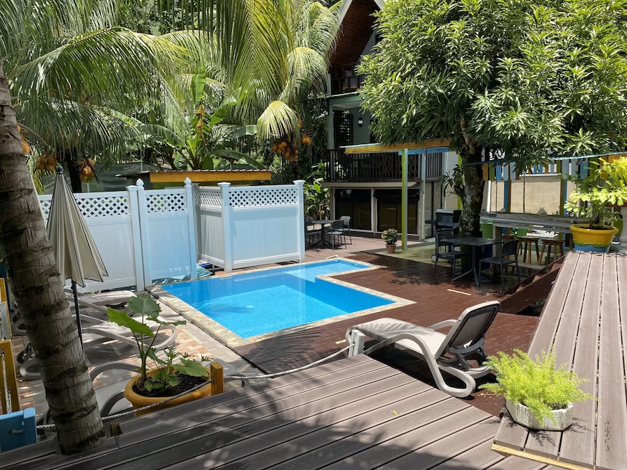 Bagian depan properti