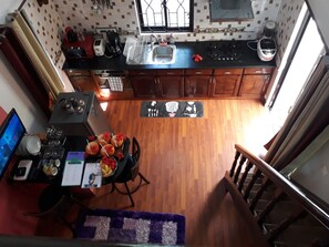 Apartment, Multiple Beds, Poolside | Private kitchen