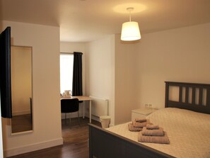 Deluxe dubbelrum - eget badrum | 1 sovrum