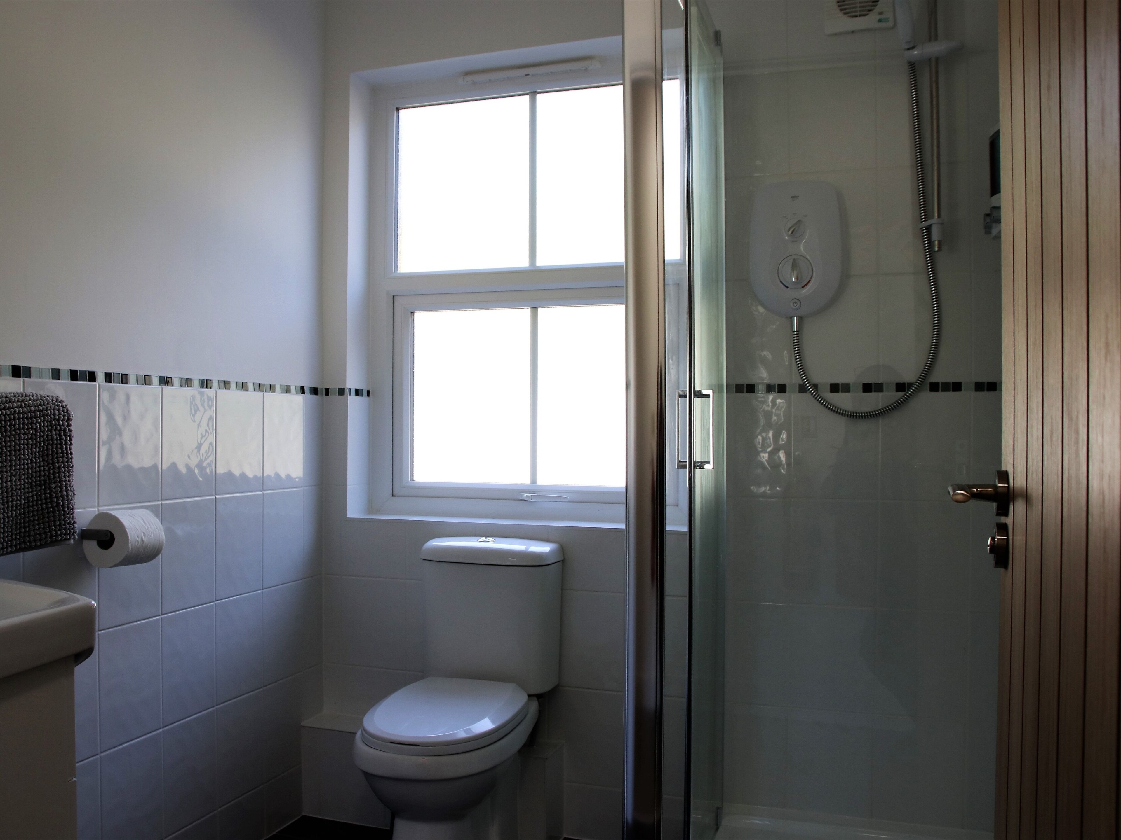 Twin Room, Shared Bathroom | Bathroom