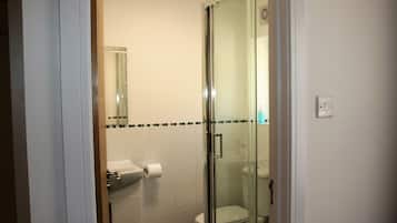 Deluxe Double Room, Ensuite | Bathroom